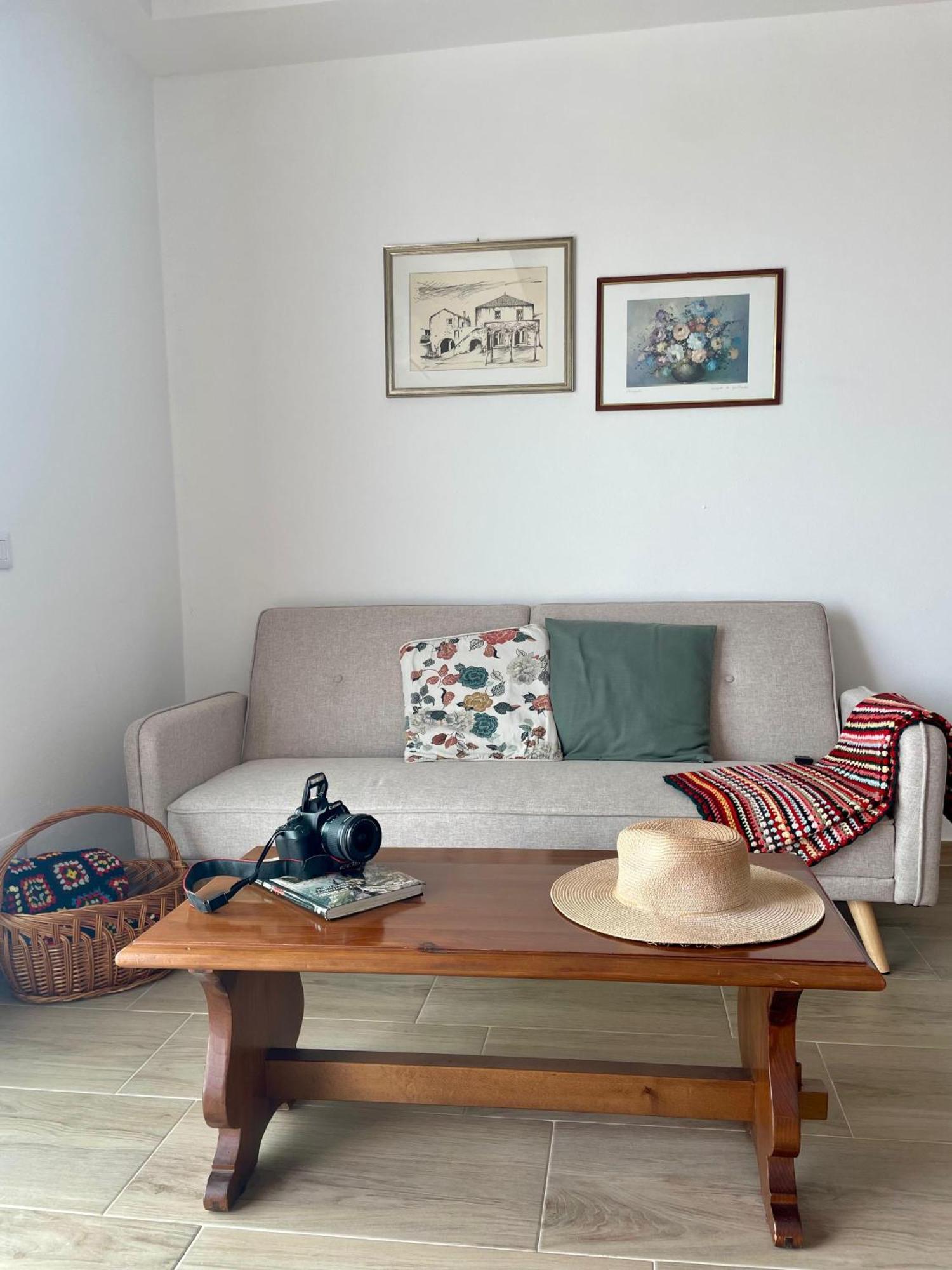 Windwow - Your Flat In Baunei Exterior photo
